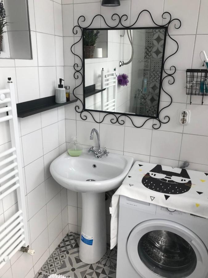 Home Apartment Luna 1 Скопье Экстерьер фото