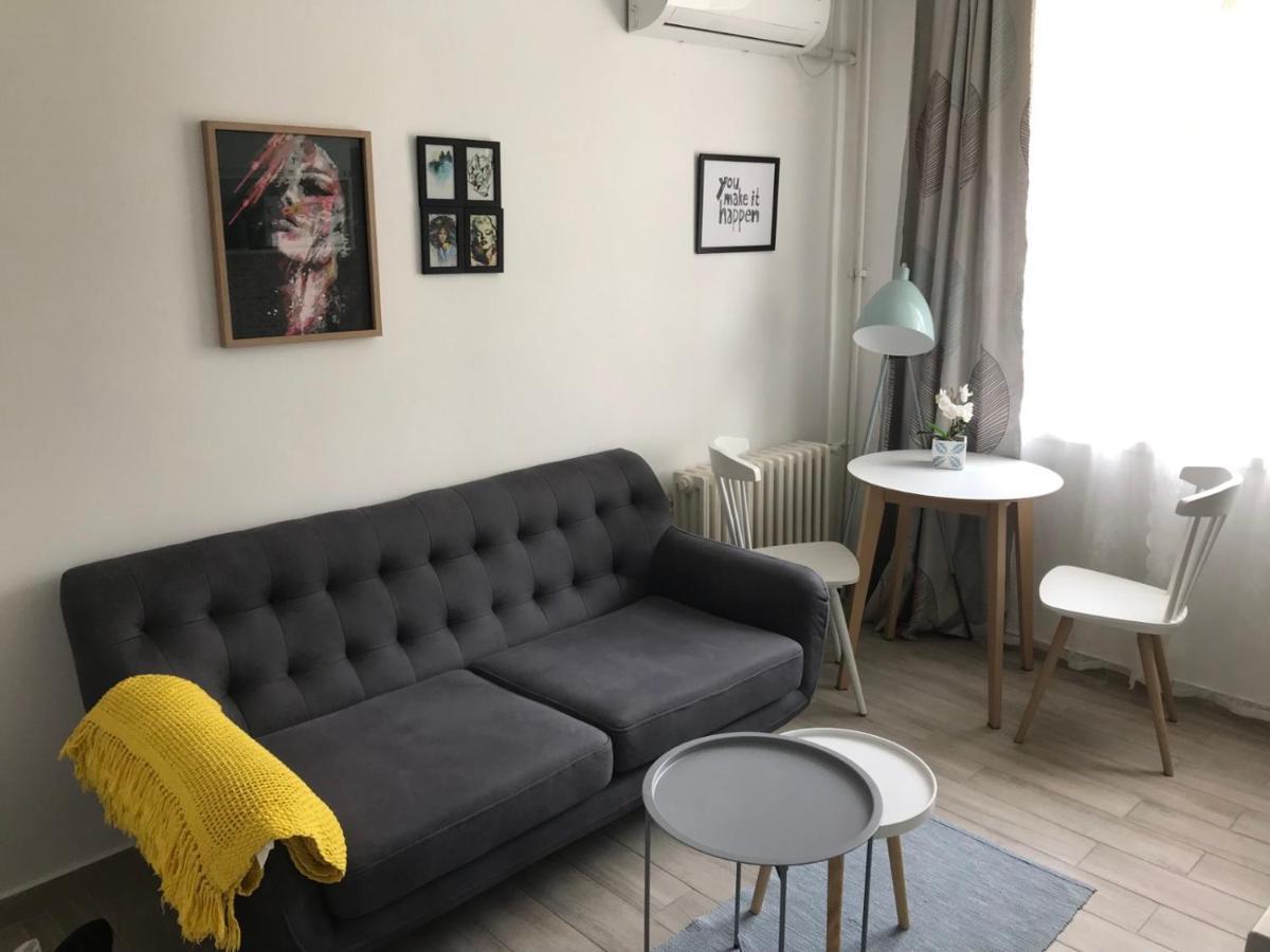 Home Apartment Luna 1 Скопье Экстерьер фото
